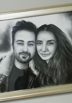 sevgiliye-ozel-tablo-karakalem
